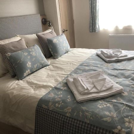 Luxury 2 Bedroom Caravan In Stunning Location Pitlochry Exterior photo